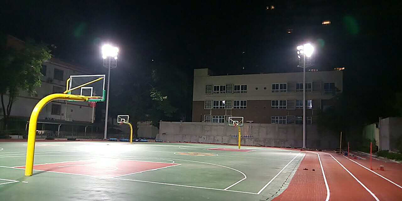 籃球場館照明